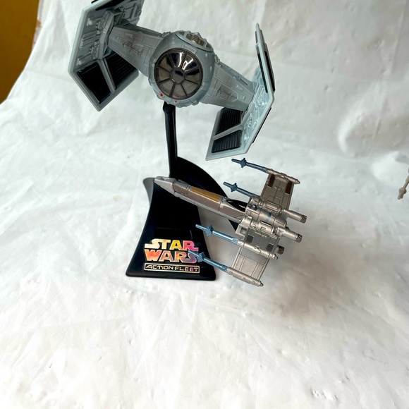 3 1995 Star Wars Micro Machines Action Fleet w/ Pilots - Picture 3 of 5